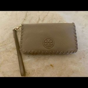 Tory Burch Leather Wristlet - Like New!